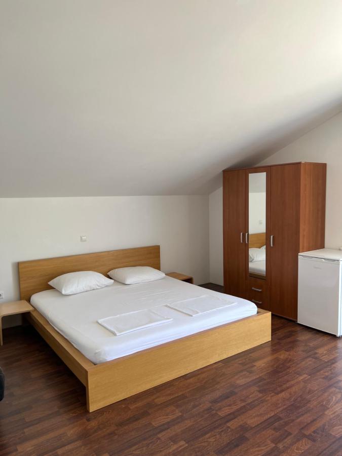 Studio Apartman 策萨利卡 外观 照片